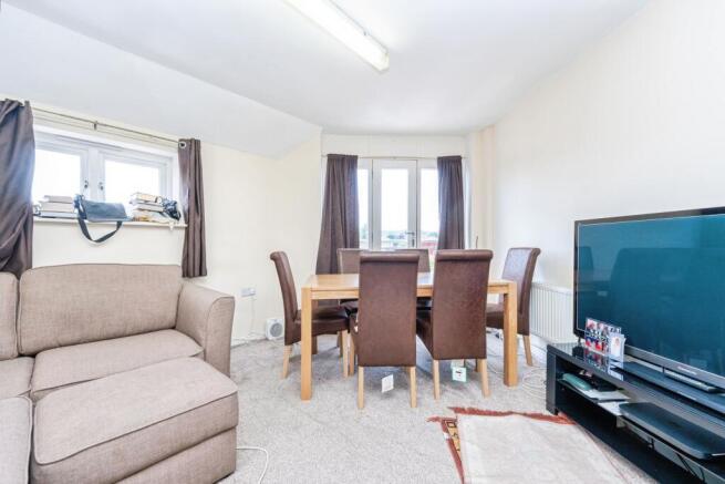 196 Watford Road, Wembley, HA0 photo 4