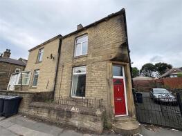 78, Ford, Queensbury, Bradford BD13 2BJ