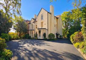 Flat 4, Harthill, Woodville Road, Altrincham WA14 2AN