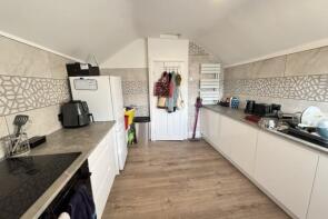 18, Richards Terrace, Roath, Cardiff CF24 1RU
