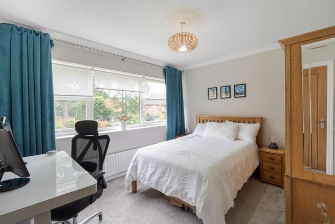 3 bed Semi-Detached for sale Image 7