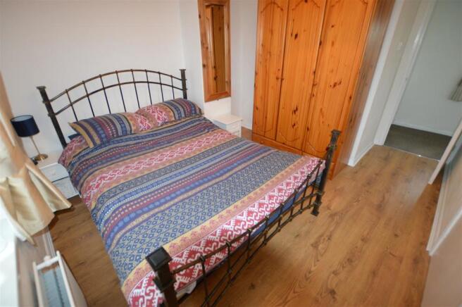 Bed2.JPG