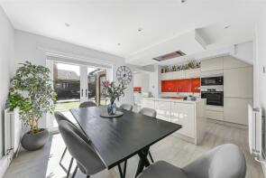 10, Surma Close, London E1 5DD