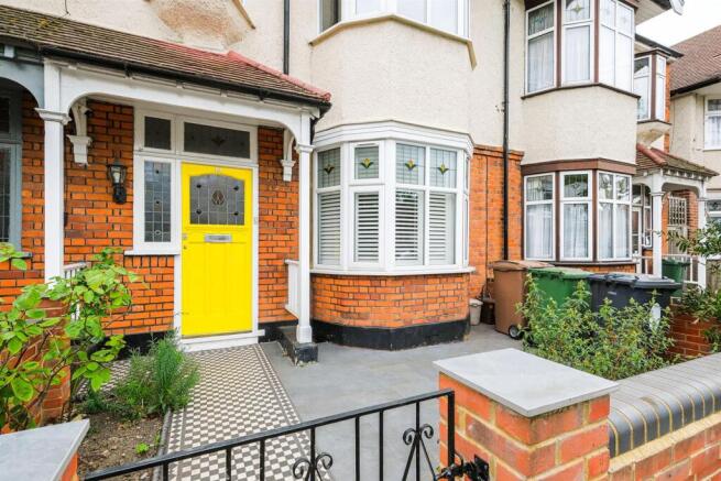 19 Crawley Road-37_web.jpg