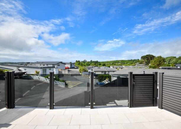 Decking Views From The Prestige Plantation House L