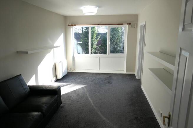 meademanor28loung...