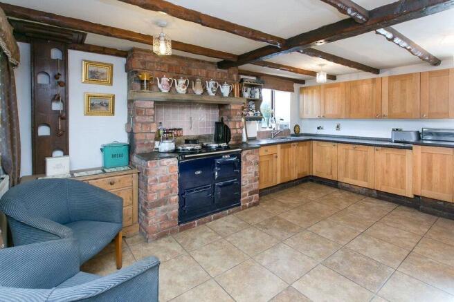 Fitted Kitchen
