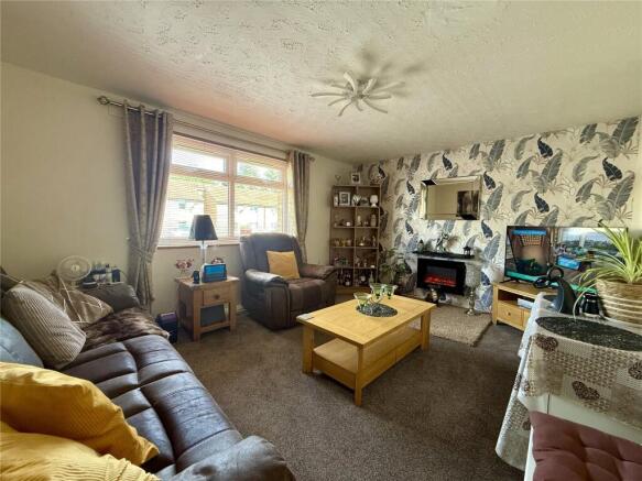 1 bed Apartment for sale Image 6