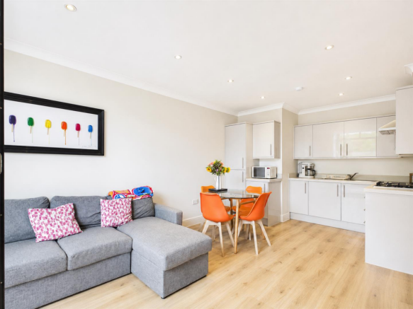 Living Room/Kitchen