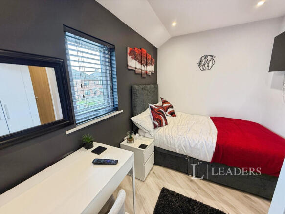 148ecbb5-20250516_14