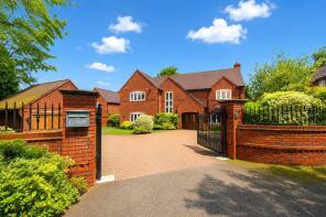 Dovedale House, Holly Hill Road, Shenstone, Lichfield WS14 0JF