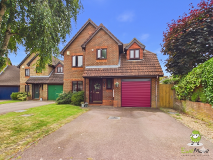 Woodland Drive, Bramley, Tadley, Hampshire, RG26