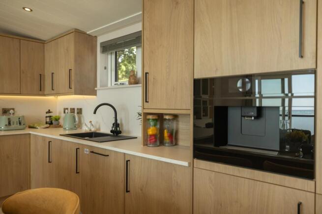 2026 Pathfinder Forest Lodge, Sandhills Coastal Retreat, Mudeford, Christchurch, Dorset, BH23 4AL photo 5