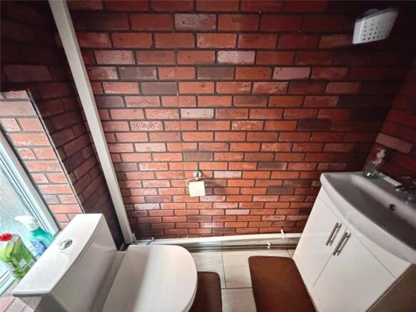 3 bed Semi-Detached for sale Image 12
