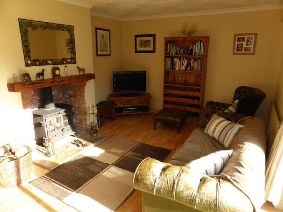 Living room 1