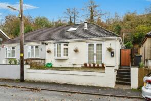 27, Heol Wenallt, Neath SA11 5PT