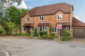 6, Bell Close, Pulborough RH20 1DH