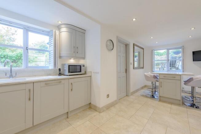 Kitchen/Breakfast