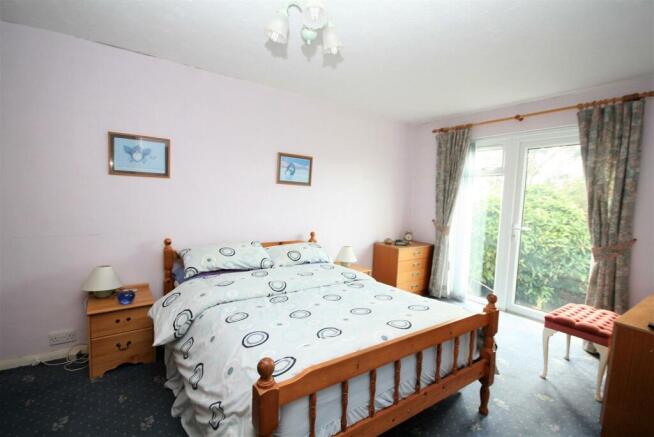 Bedroom Or Second Reception