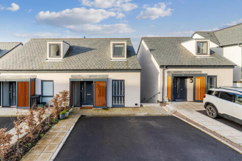 Applegate Way, Kingsbridge