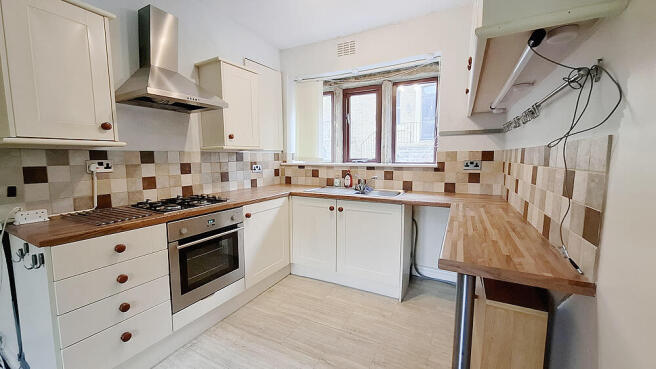 2 bed Terraced for sale Image 4