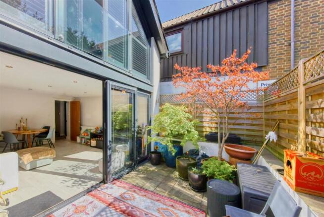 12_glass_place_ewell_road_image1_20163_4.jpg