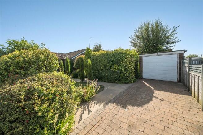 2 bed Detached Bungalow for sale Image 11