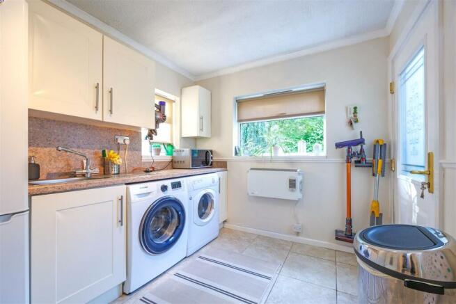 Utility room 1 STPP7086.jpg