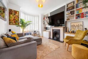 Flat A, 31, Sandmere Road, London SW4 7PS