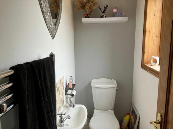 CLOAKROOM/WC