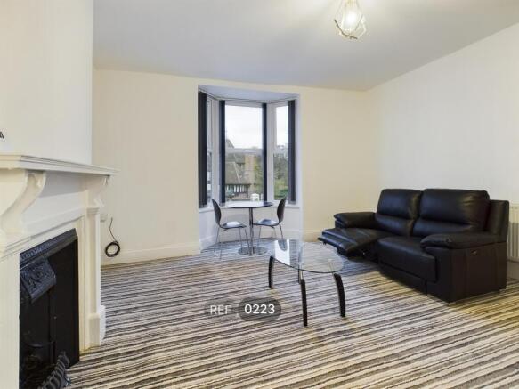 Kitchen & Living area