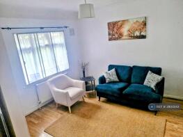Flat 2, 185, Beavers Lane, Hounslow TW4 6HG