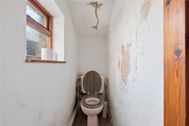 2 bed Terraced for sale Image 9