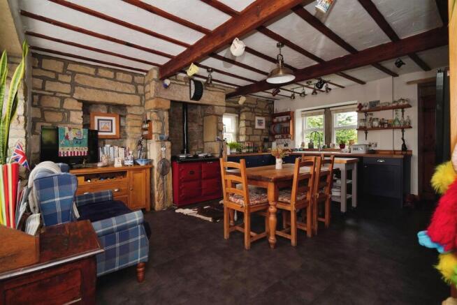 3 bed Detached for sale Image 4