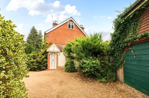 Hullbrook Lane, Shamley Green, Guildford, Surrey, GU5