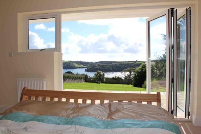main bed views