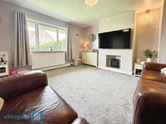 5 bed Semi-Detached for sale Image 4