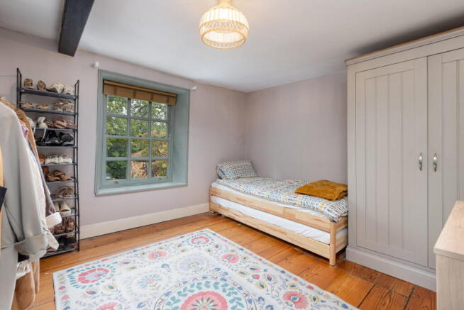 2 bed Terraced for sale Image 10