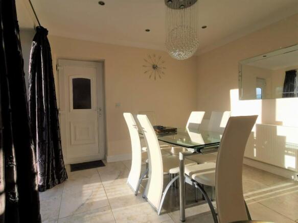 Dining Kitchen