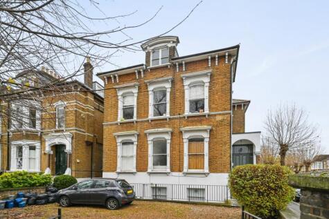 Cazenove Road, London, N16