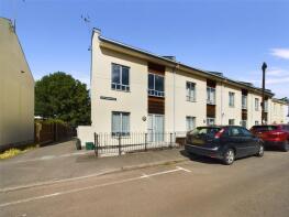 Flat 5, Centurion Court, Roman Road, Cheltenham GL51 8GA