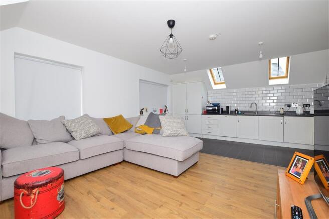 Kitchen/ Living Area