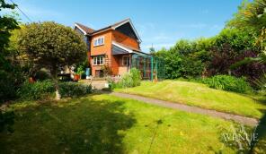 Holly Cottage, The Street, Ipswich IP6 9HG