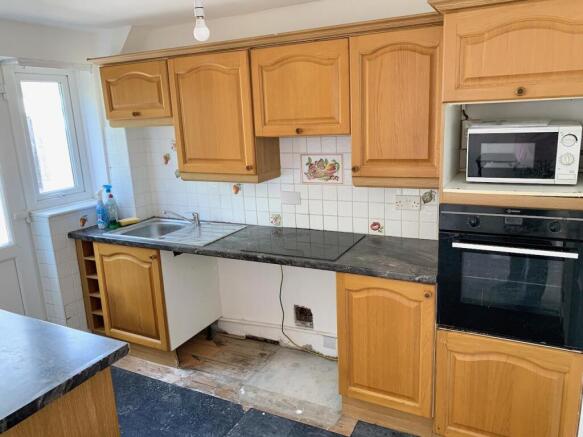 3 bed Detached for sale Image 11