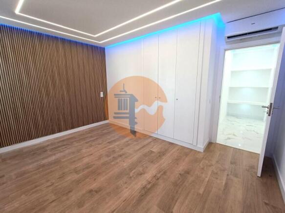 Room #apartment #t2 #quarteira #seaview