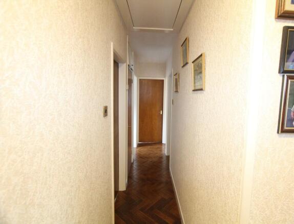 Willow Road, Coedpoeth photo 4