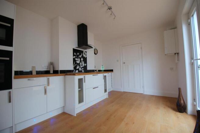 Fitted Kitchen