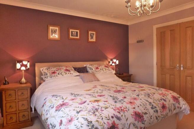 Bed 1 & En-suite