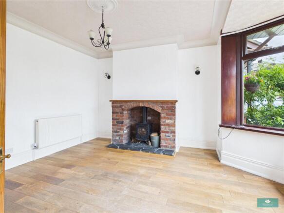 3 bed Semi-Detached for sale Image 6