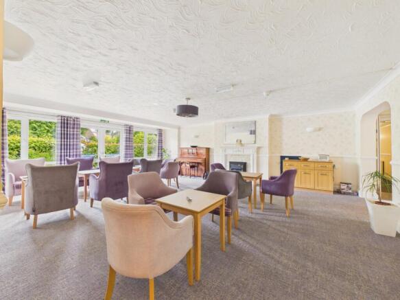 2 bed Apartment for sale Image 7